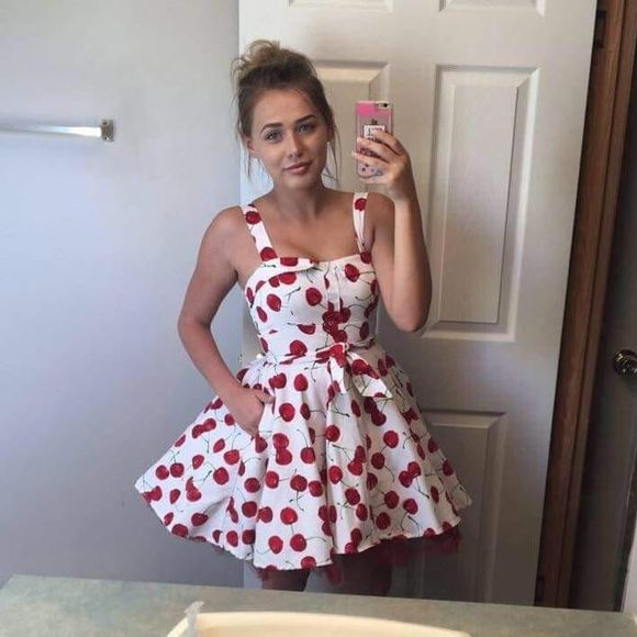 Meet your Posher, Devlin - Picture 1 of 1